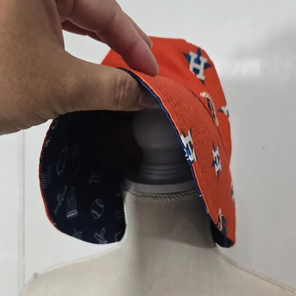 HEB Buddies Club Youth Astros Reversible Bucket Hat